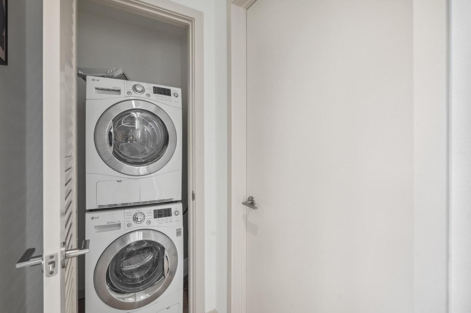 Dream 2bd Getaway In The Heart Of Hollywood Los Angeles