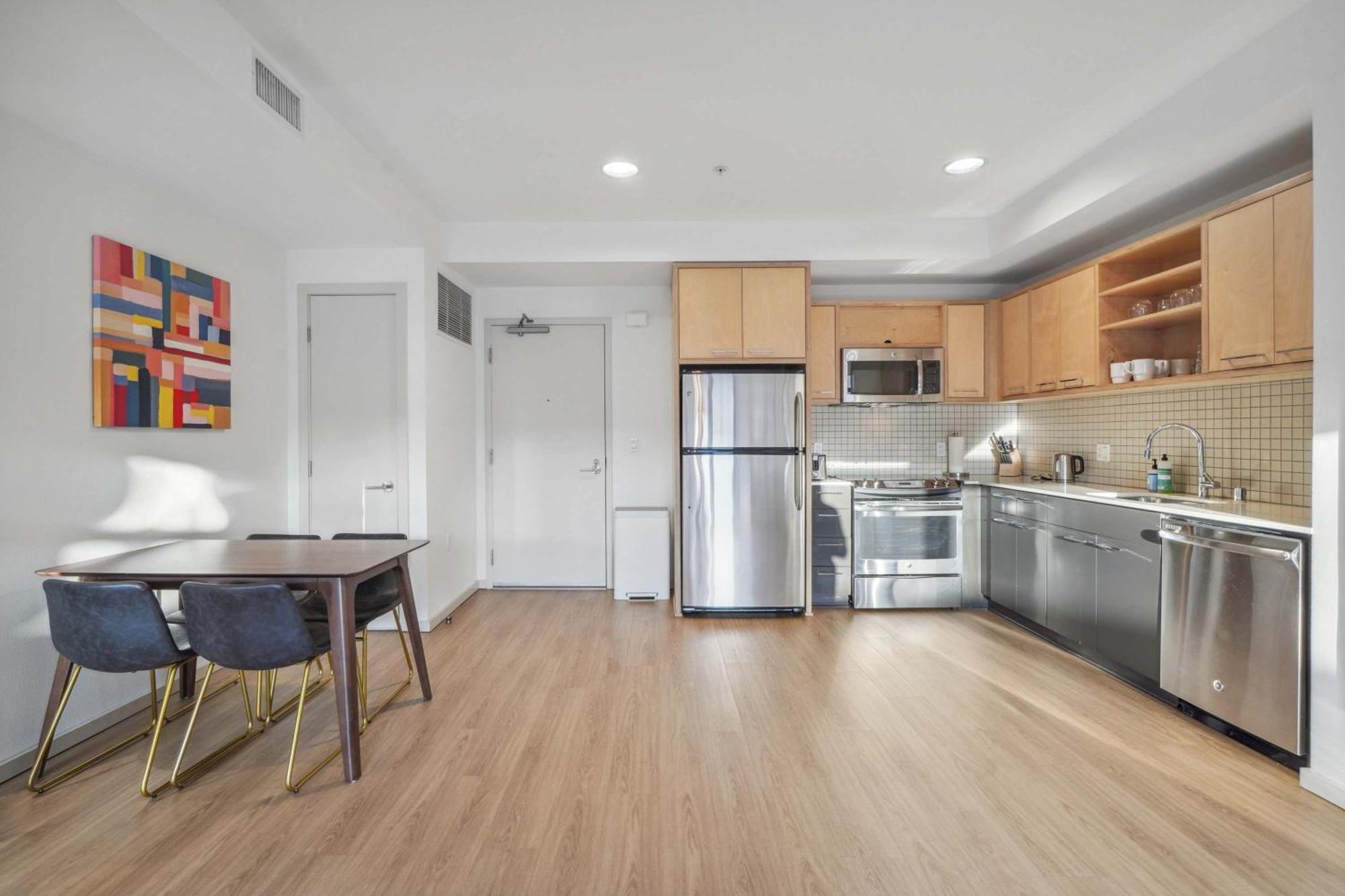 Apartment Dream 2bd Getaway In The Heart Of Hollywood