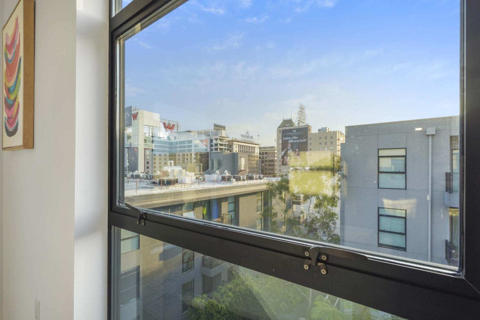 Dream 2bd Getaway In The Heart Of Hollywood Apartment Los Angeles